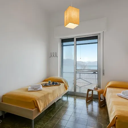 Apartament Infinity View Terraced Casa - Happy Stresa